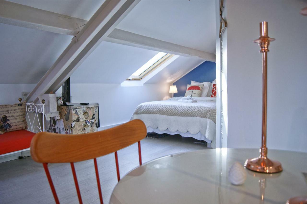Le Grenier De Louisette Bed and Breakfast Libourne Buitenkant foto