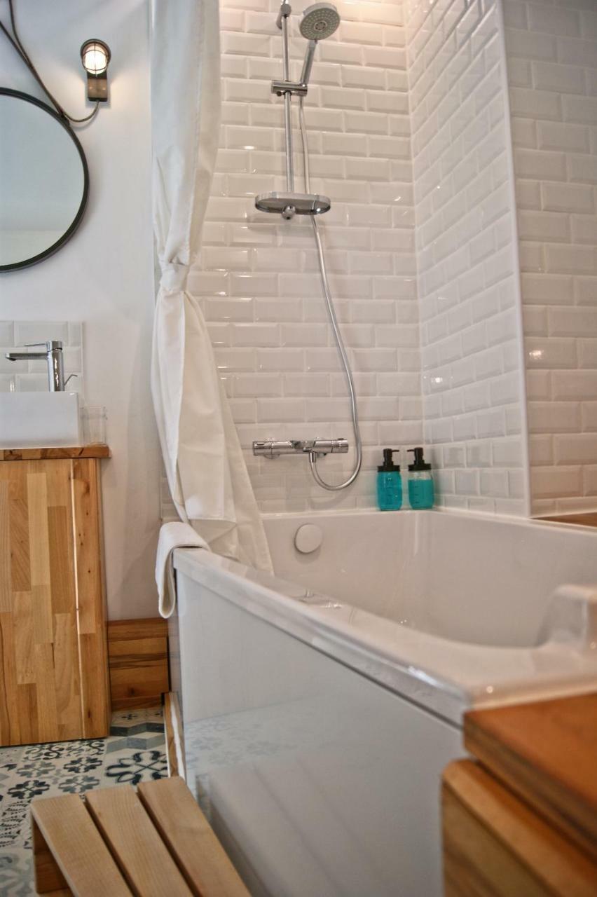 Le Grenier De Louisette Bed and Breakfast Libourne Buitenkant foto